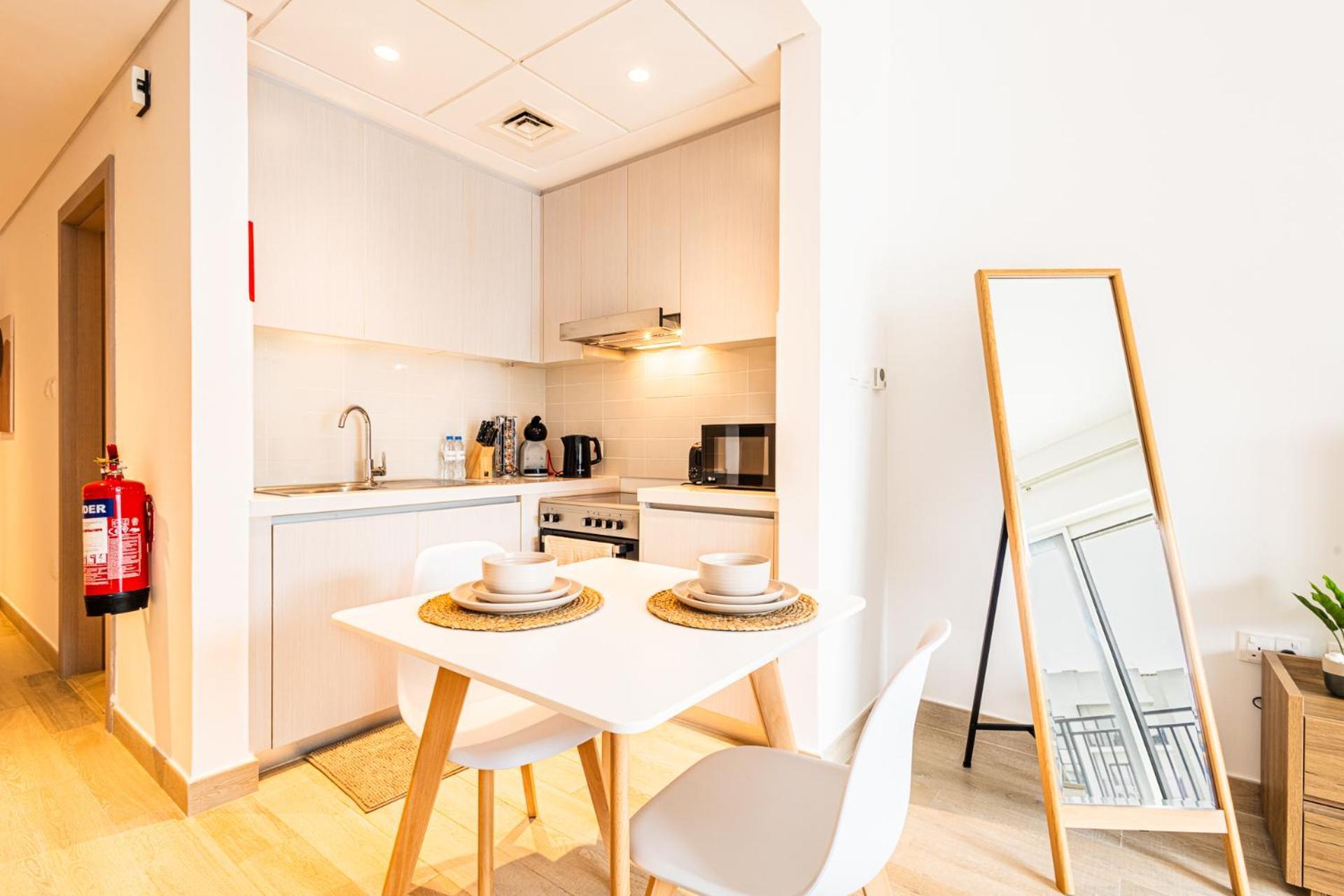 Voyage Waters Edge With Canal Views