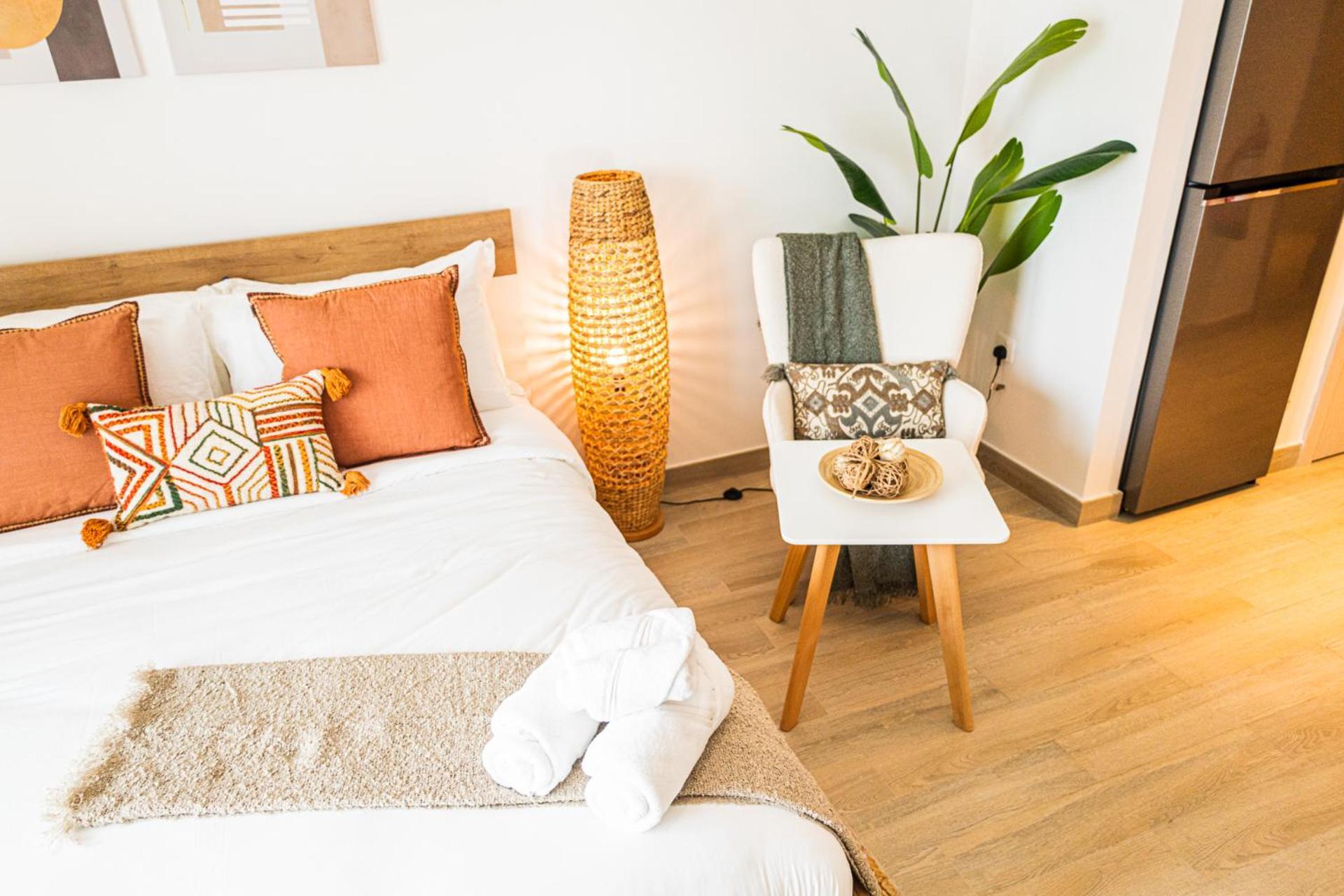 Voyage Waters Edge With Canal Views Apartment Abu Dhabi